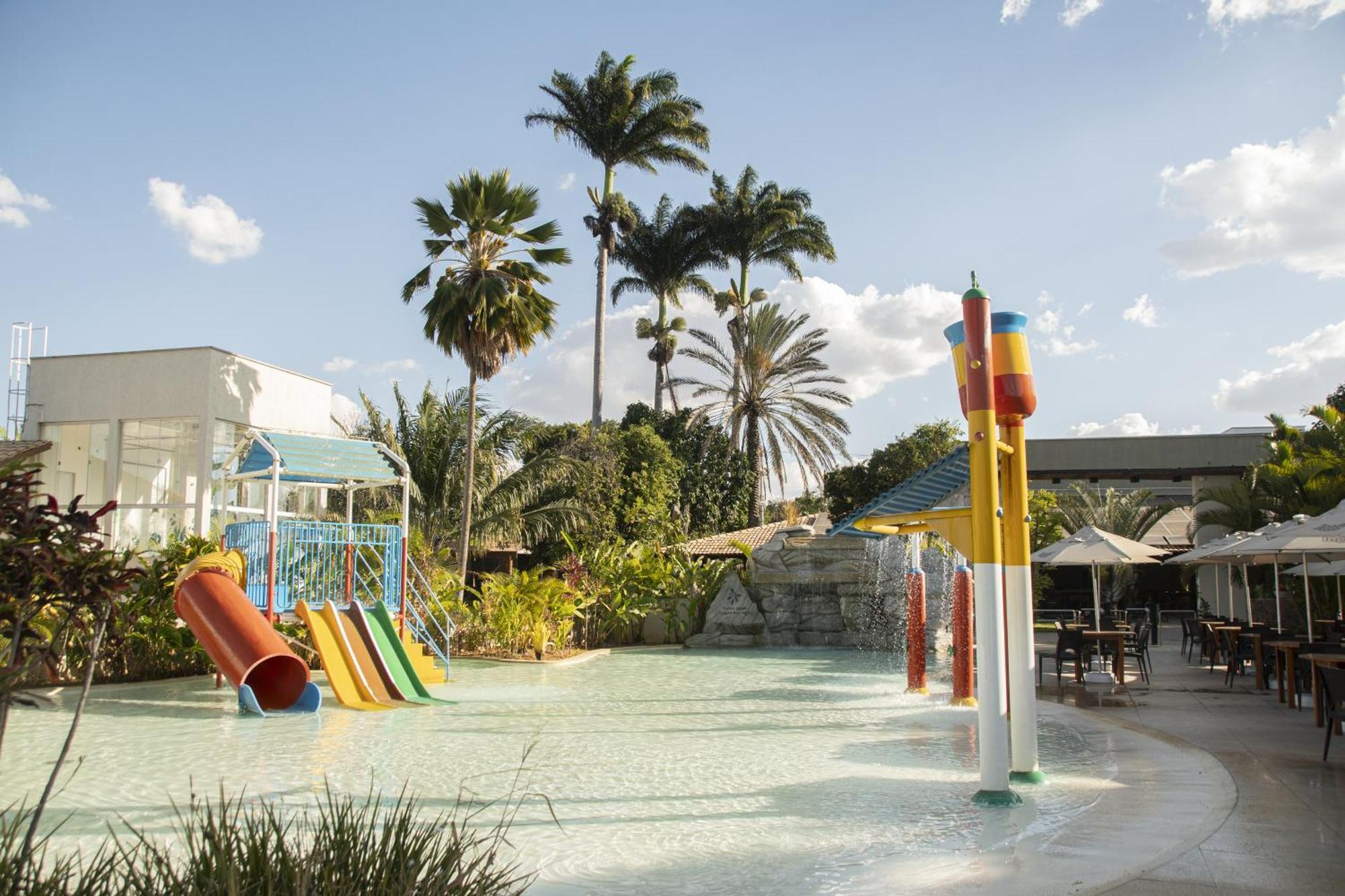 Hotel Chale Lagoa Dos Ingas Martins