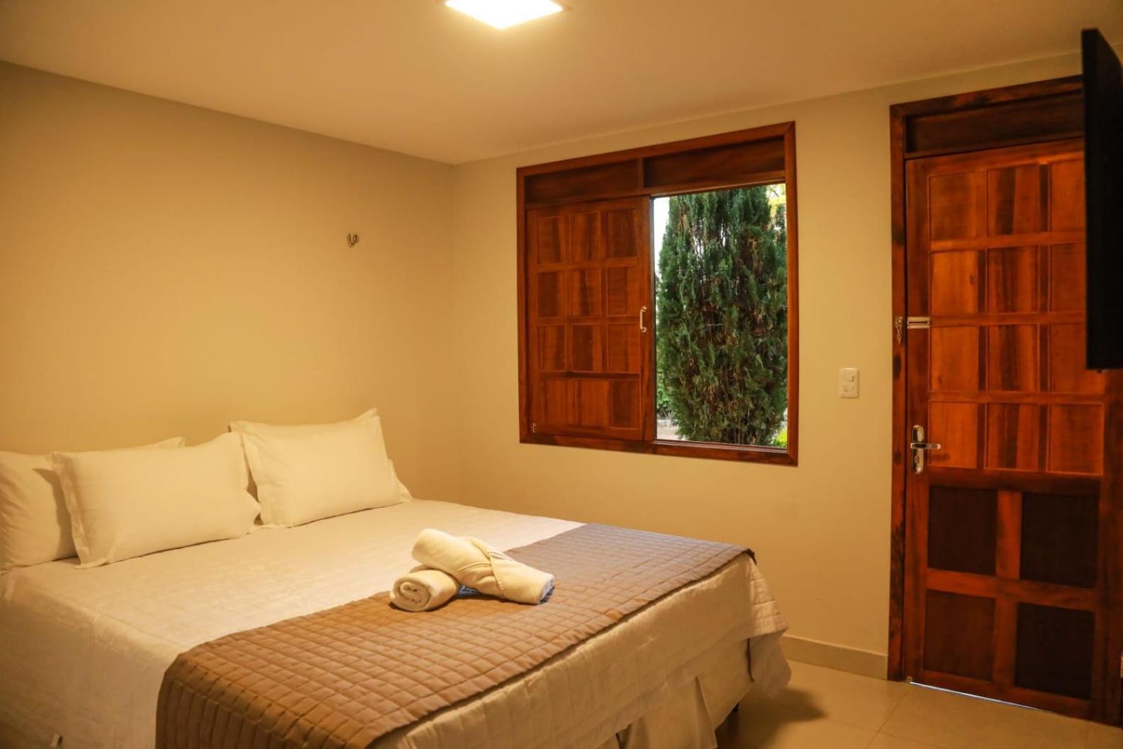 Hotel Chale Lagoa Dos Ingas Martins